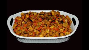 Se consideran 20 porciones para un pavo de 9 kg. Delicioso Relleno Navideno Para Pavo O Pollo Youtube