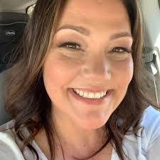 Amy Mccall's Instagram, Twitter & Facebook