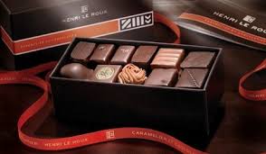 Chocolaterie Henri Leroux Specialisee Dans La Confection De Chocolat Et De Caramel Haut De Gamme H Boite Chocolat Caramel Au Beurre Sale Ballotin Chocolat