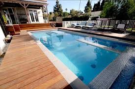 Harga Pembuatan Kolam Renang Lantai Wood Deck Di Tempat Kami Sangat Terjangkau Disesuaikan Desain Dan Juga Material Yang Digunakan Ko Kolam Renang Deck Kolam