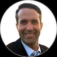 Ryan Mach's Instagram, Twitter & Facebook