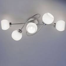 Deckenstrahler sind die ideale beleuchtung, wenn du in deinen vier wänden einzelne ecken, besondere möbel oder andere bereiche, die viel licht benötigen, punktgenau erhellen möchtest. Deckenstrahler Lotta 4 Flammig Wohnlicht