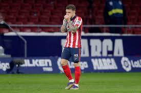 H2h stats, prediction, live score, live odds & result in one place. Player Ratings Atletico Madrid 2 0 Sevilla Into The Calderon