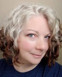 See the icy hue for yourself and learn about how it's done, here. These 50 Women Who Ditched Dyeing Their Hair Look So Good It May Convince You To Do The Same Bored Panda