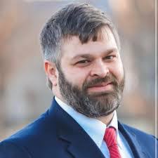 Ben Dean's Instagram, Twitter & Facebook