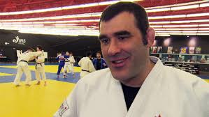 Judo : Nicolas Gill à la tête d'une petite équipe d'entraîneurs à Tokyo