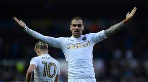 810k likes · 52,051 talking about this. Leeds United Lasoggas Klub Zeigt Neues Wappen Und Erntet Spott Welt