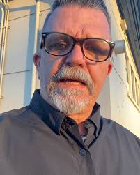 End of another school year. 27 years! Damnnnnn. I have been at Downey High  School where I graduated from in 1980! Ironic karma. If you know then you  know. Much love and respect.