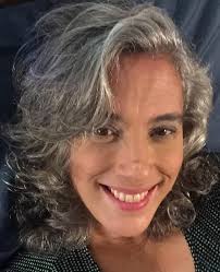 Loving this silver gray! 🤩