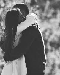 صور انستقرام احضان صور احتواء وحب الحبيب للحبيب