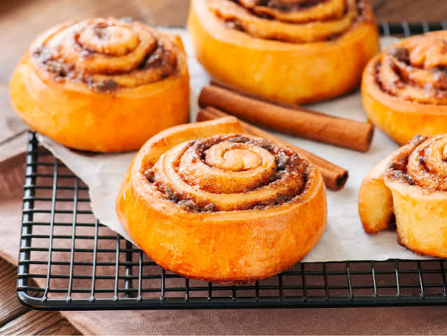 Cinnamon Roll