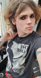 can we please get scene bands to do this too