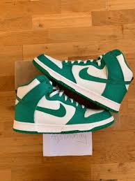 Jordan 1 Low White Lucky Green Black Nike Dunk High Lucky Green 2009 Uk11 Us12 Brand New 100 Authentic In 2020 Nike Dunk High Nike Dunks Nike