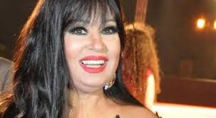 سيكون ضيوف الفنانة فيفي عبده على موعد مع الذعر حين تستضيفهن في بيتها ليفاجأوا لاحقا بأحداث غريبة ومخيفة. Ø¨Ø§Ù„ÙÙŠØ¯ÙŠÙˆ ÙÙŠÙÙŠ Ø¹Ø¨Ø¯Ù‡ ØªØ­Ù Ø² Ø¹Ù„Ù‰ Ø§Ù„Ø§Ù„ØªØ²Ø§Ù… Ø¨Ø§Ù„Ø­Ø¬Ø± Ø§Ù„Ù…Ù†Ø²Ù„ÙŠ Ø¨Ø±Ù‚ØµØ© Ø¹Ø±Ø§Ù‚ÙŠØ©