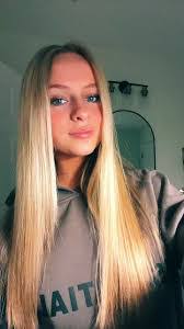 Sadie Mason's Instagram, Twitter & Facebook