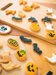Recette Sables Au Beurre Decores Pour Halloween Recette Gateau Halloween Facile Recettes Halloween Cuisine Halloween