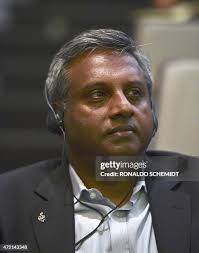 314 Salil Shetty Photos & High Res Pictures