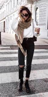 Best 46 Casual Chic Winter Outfits For Women Casualchicwinter Casualoutfits Casualwint Chic Winter Outfits Chic Casual Outfits Winter Casual Winter Outfits