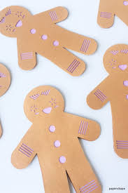 Gerade fürs kinderzimmer sind selbstgebastelte mobiles sehr persönlich und schenken dem baby eine tolle beschäftigung während des wickelns oder vor dem einschlafen. Schonsten Lebkuchenmann Mit Papier Basteln Mit Vorlage Papershape