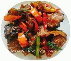 Resep Oseng Ikan Pari Asap Iwak Pe Oleh Enny Fitriana Recipe Tumis Resep Tomat