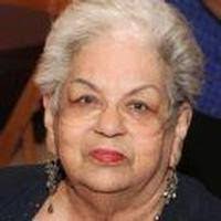 Molly Reyes's Instagram, Twitter & Facebook