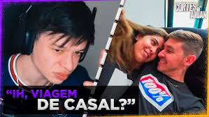 ARUAN REAGE A PREPAREI UMA VIAGEM ROMÂNTICA PRA NÓS (RENAN FIORINI)