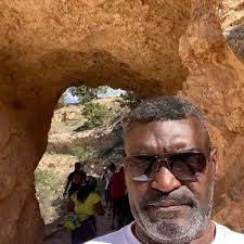 Marvin Nowell (@Marv2Marvin)