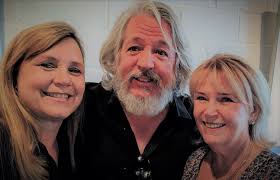 Welcoming new members to the group