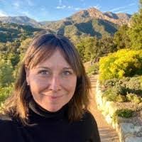 Heather Gately's Instagram, Twitter & Facebook