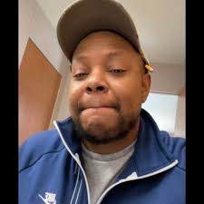 How to deal with a partner who doesn't appreciate my efforts and yells at  me for wanting sex?