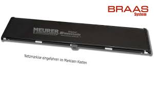 Die velux markisetten lassen sich ideal mit einem verdunkelnden energierollo oder einem lichtregulierendem faltrollo kombinieren. Netzmarkise Fur Braas Und Delta Atelier Dachfenster Nmak Ba Da