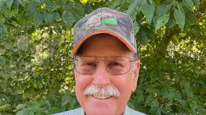 Columnist and former PSU professor Bill Lamont remembered