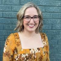 Karlie Hood's Instagram, Twitter & Facebook