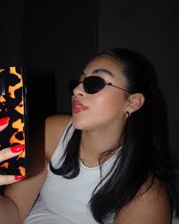 Hello Everyone! My name is Lea Morales and my Husband is Mauro Morales. We  are followers of Jesus Christ and we believe that God has instructed us to  help the homeless and