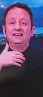 Has anyone else noticed Matt Allwright off the telly has one ear much  bigger than the other?