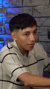 Robert Seballos Famoso