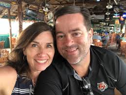 Hamburger Wagon Owner's Plea for Help