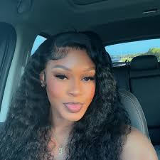 NEW VLOG OUT NOW ON MY YT CHANNEL🤗