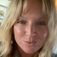 Lacey Boyer's Instagram, Twitter & Facebook