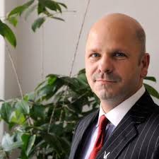 Hans Ruiter Email & Phone Number