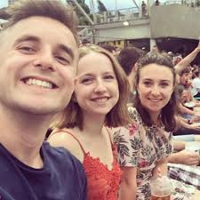 Phoebe Burrows (@Phoebe_Burrows)