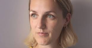 Amy Melson's Instagram, Twitter & Facebook