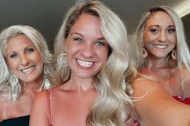 Fundraiser by Alexandra Valby : Support Gwen Valby in her road to recovery!