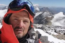 Sobrevivió a un infarto en el techo del mundo y el “ángel” que lo sacó  adelante