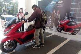 Brader ni kongsikan formula kira kemampuan membeli kereta ini, tanpa sebelum kahwin: Promo Back To School Beli Motor Honda Makin Hemat Balipost Com
