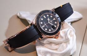 00 rolex submariner blue dial stainless steel and 18k yellow gold bracelet automatic men's watch 116613blso Rolex Yacht Master 116655 268655 Everose Gold Ceramic Watches Hands On Ablogtowatch