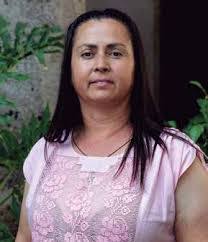 Esmeralda Manzano's Instagram, Twitter & Facebook