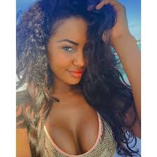 Morte precoce de modelo estrela de reality comove fãs e famosos