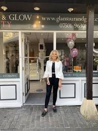 Looking for a salon near you? Teenager Opens Beauty Salon Glamour Glow In Witney Oxford Mail