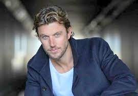 Adam Demos Height Weight Age Wife Biography Family More 3 In 2021 Australian Men Good Looking Men Famous Faces